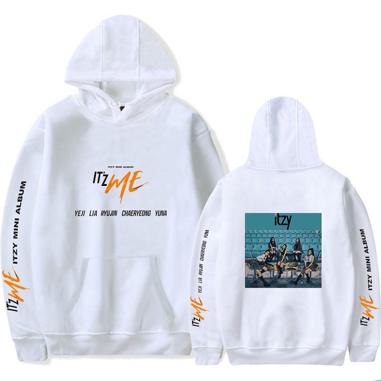 Itzy "ItzMe" Hoodie #4 + Socks - Image 5
