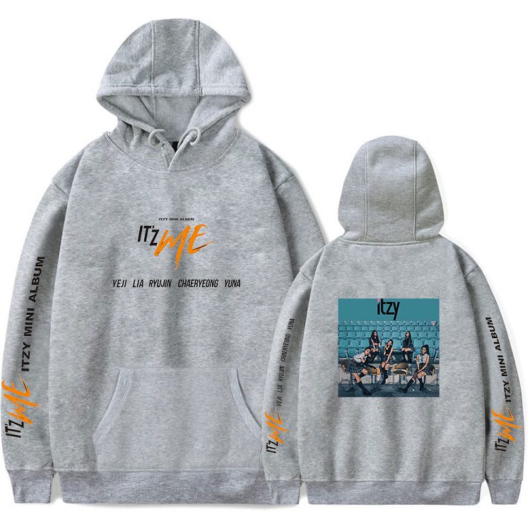 Itzy "ItzMe" Hoodie #4 + Socks - Image 4
