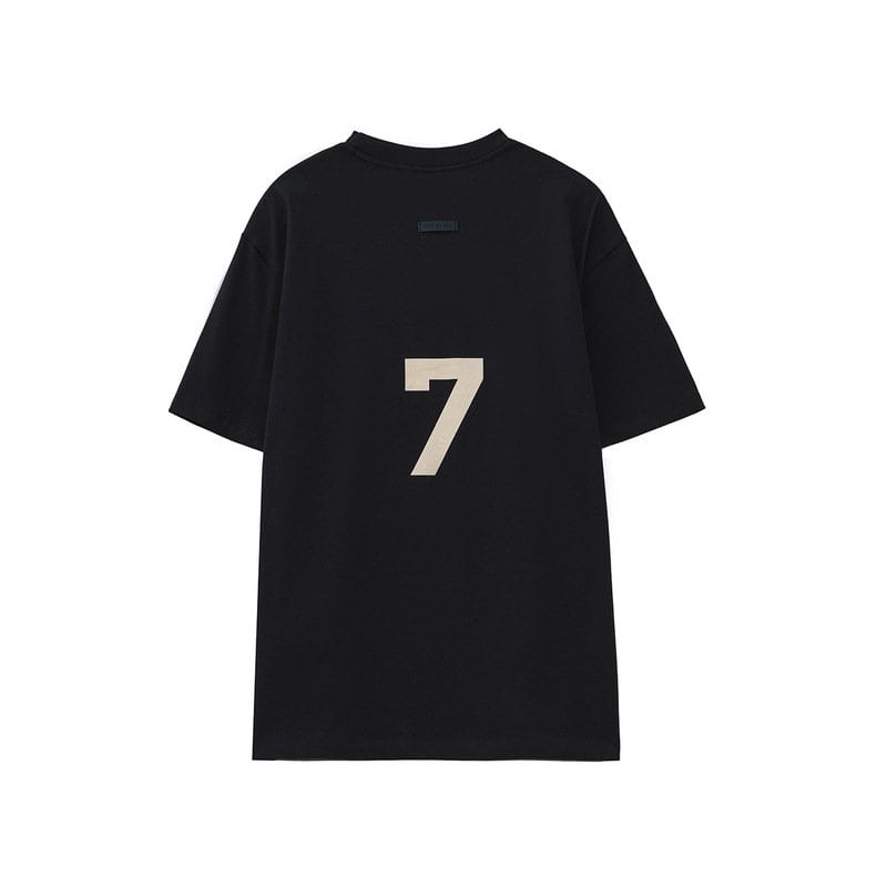 7 black oversized t-shirt with number print, perfect for K-pop fans and merchandise collectors.